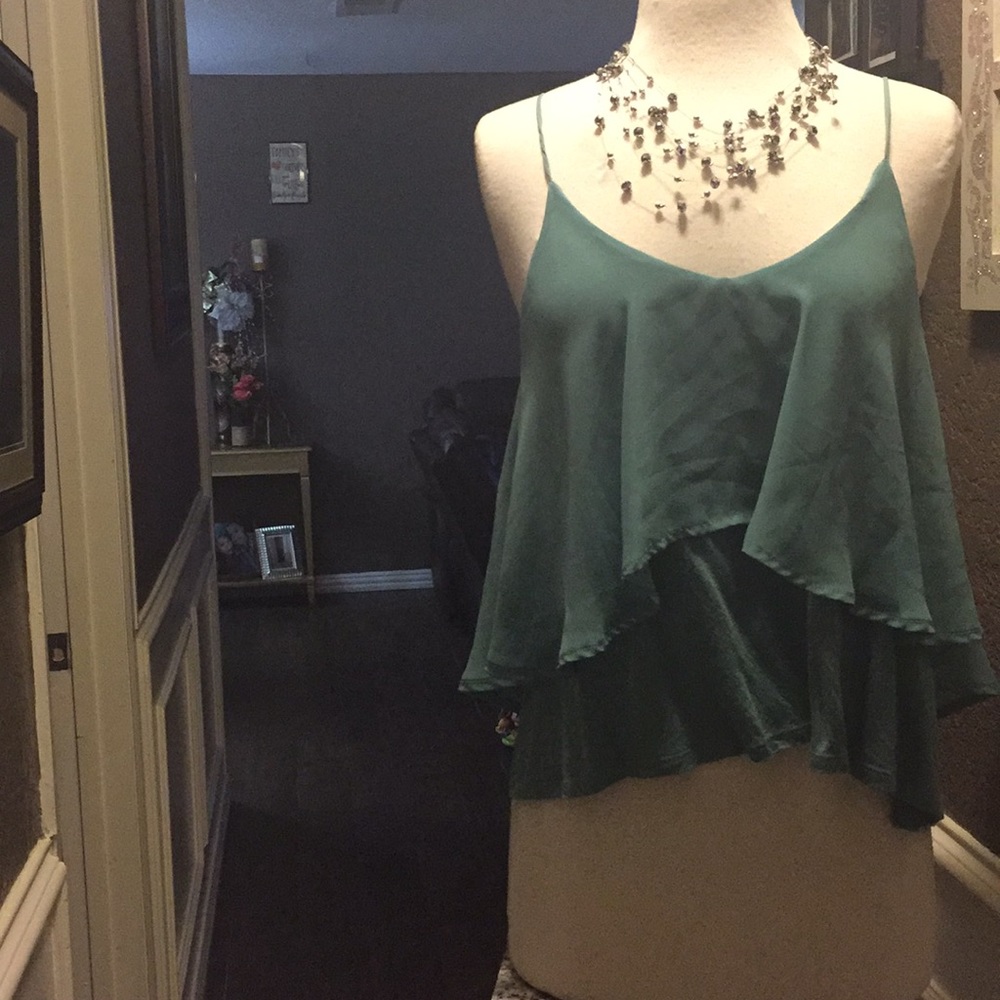Loose crop top